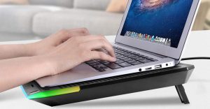 laptop-hang-solution